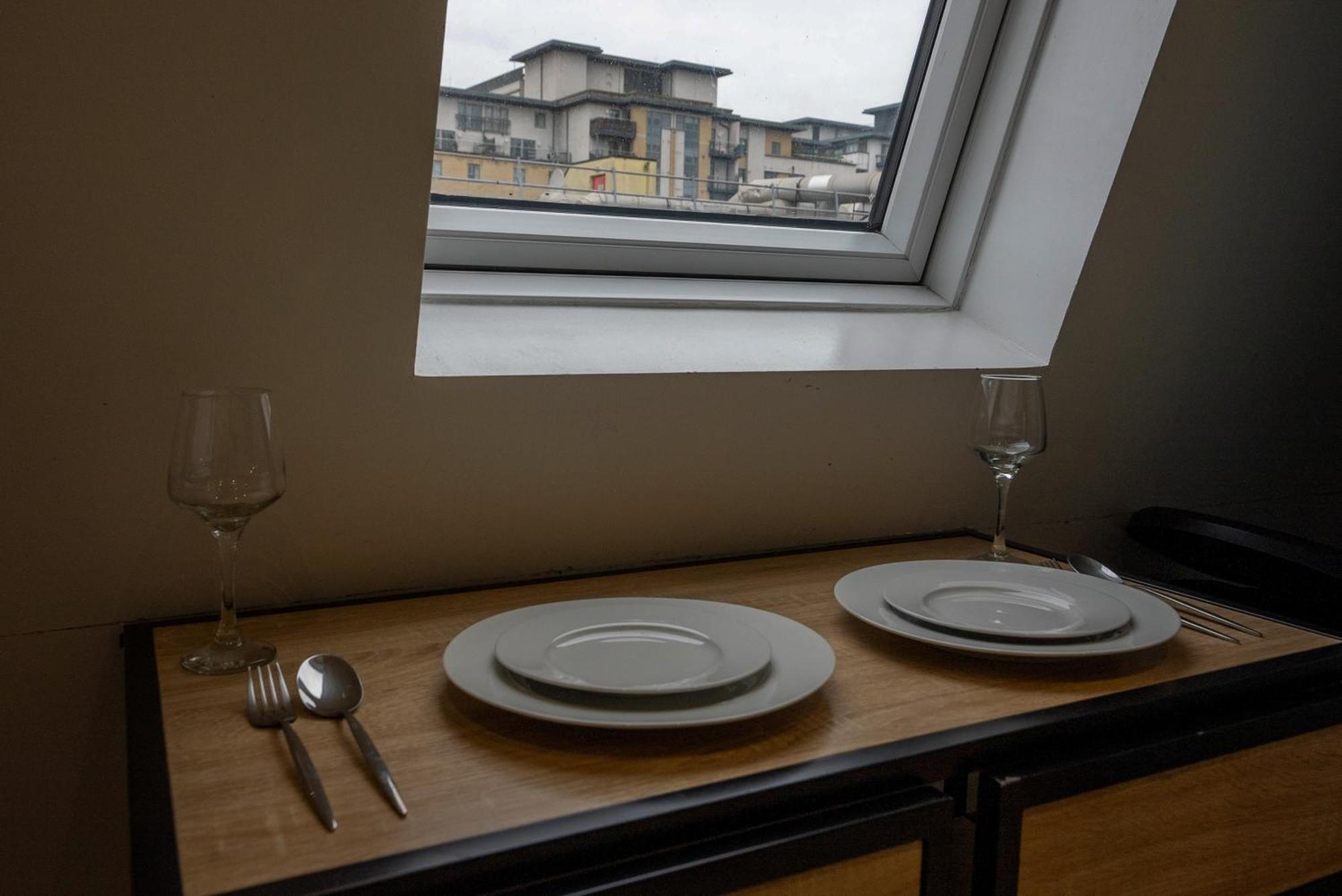 Modern Studio Flat With Balcony In Heart Of London Eksteriør billede